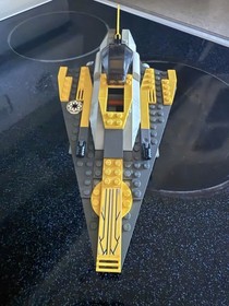 LEGO Star Wars: Anakin's Jedi Starfighter (7669)