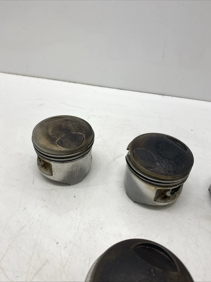 ♻️ Kawasaki Z1300 Kz1300 1979 - 1982 Pistons ♻️ - image 4 of 4