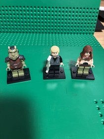 Lego Star Wars Minifigures and Rancor From Set 75005