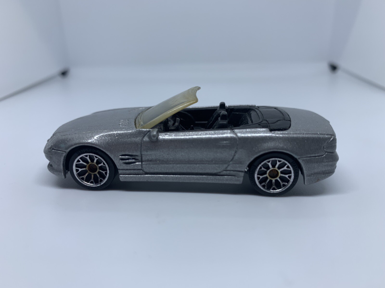 Picture 2 of 3