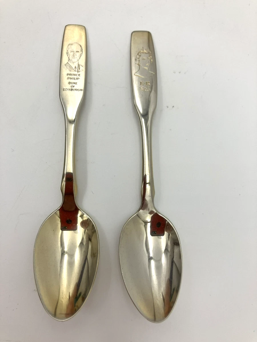Elizabeth II (1952-2022) Royal Spoon Historical Royalty