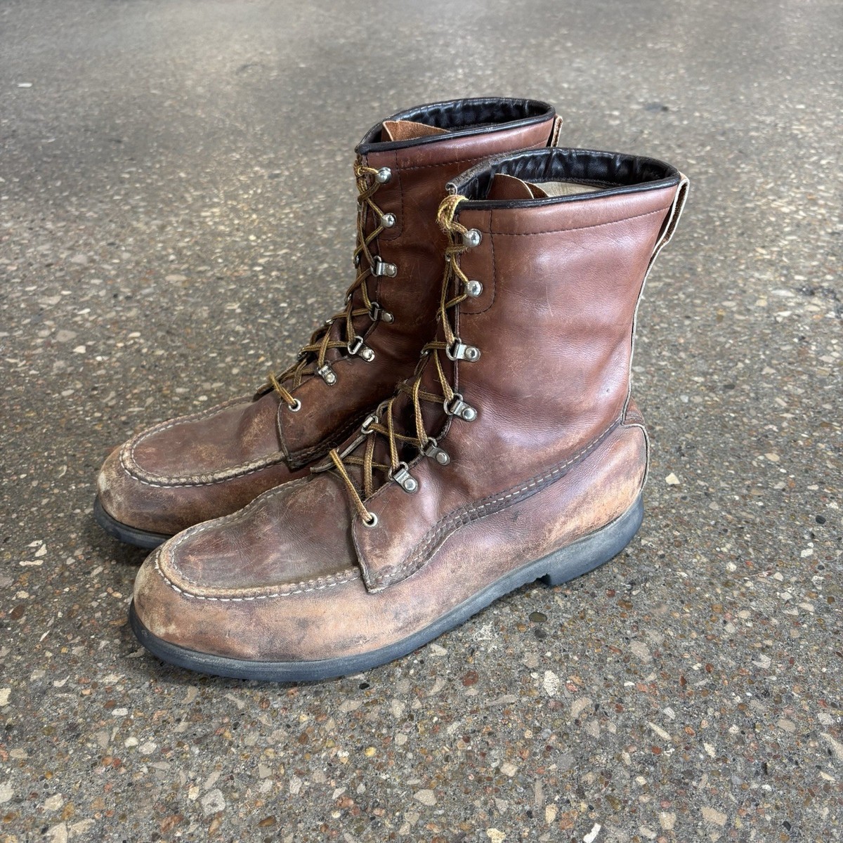 Vintage Unbranded Moc Toe Brown Leather Hunting Boots Men display picture 3