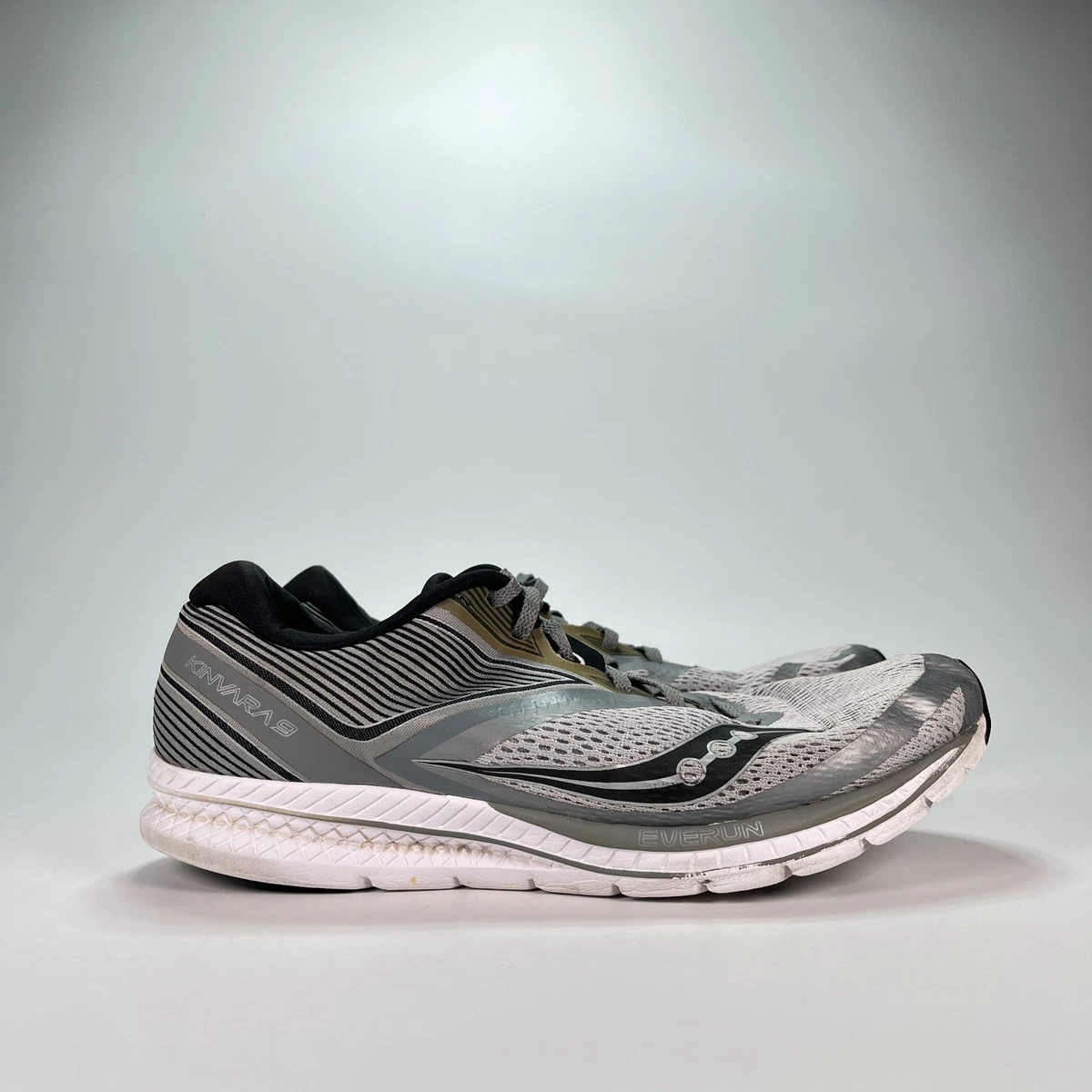 Saucony Kinvara Sneakers for Men for Sale | Shop Men