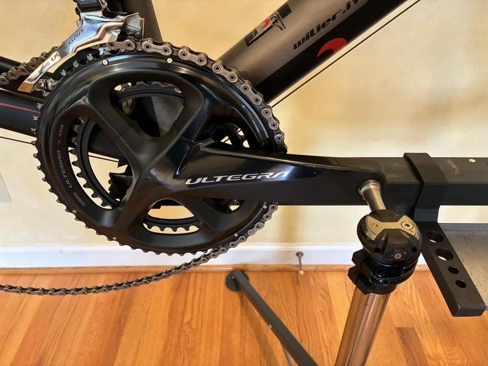 Cuadro de bicicleta de carretera de carbono Wilier Trestina Izoard XP y Ultegra 6800 talla XL o 58 Foto 4 de 4