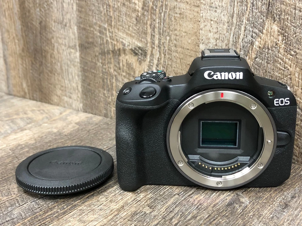 Canon EOS R50 24.2MP Mirrorless Camera Bundle RF-S 18-45mm Lens 1000 Shutter Ct - Image 4 of 4