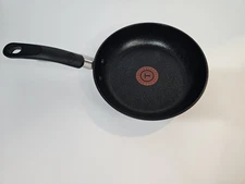 T-Fal Advanced Nonstick Fry Pan 8 Inch, Oven Broiler Safe 350F, Comfort Grip.