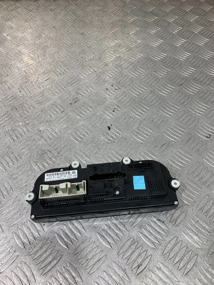 Volkswagen Golf 2010 panel de control climático 3C8907336ab #2 Foto 2 de 3