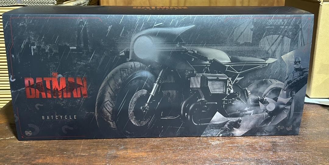 THE BATMAN Batcycle Movie Masterpiece 1/6 scale vehicle