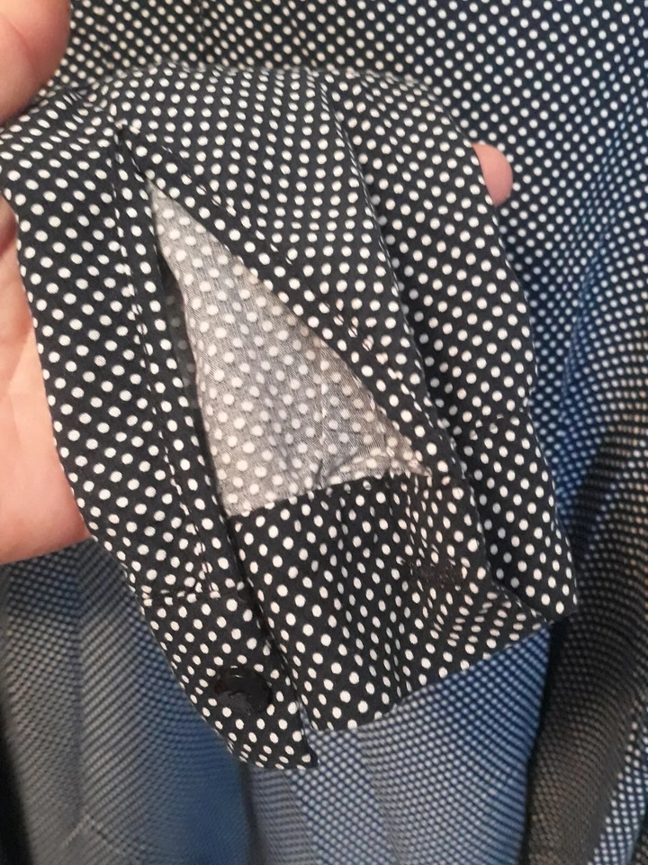 Blusa Feminina Tom Tailor Bolinhas Manga Longa Preto/Branco Viscose Ecológica - Imagem 4 de 4