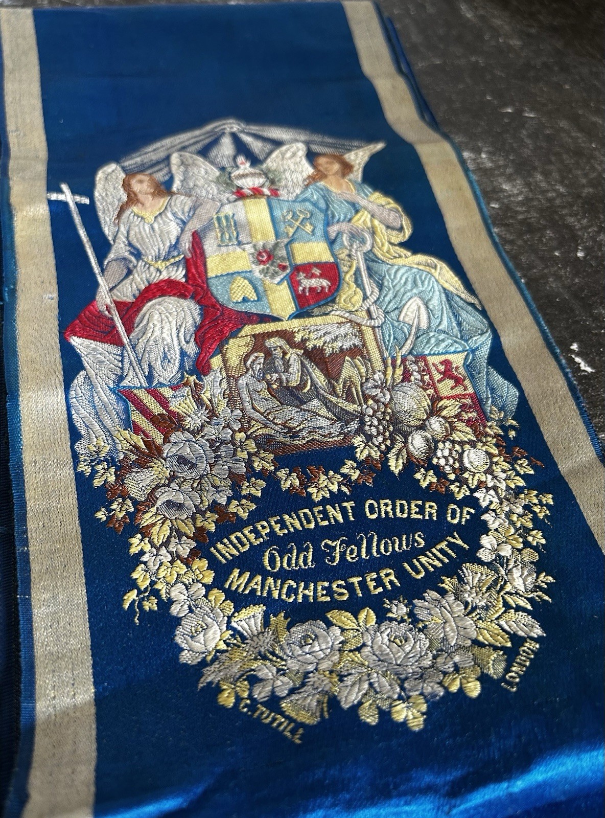 Picture 4 of 12