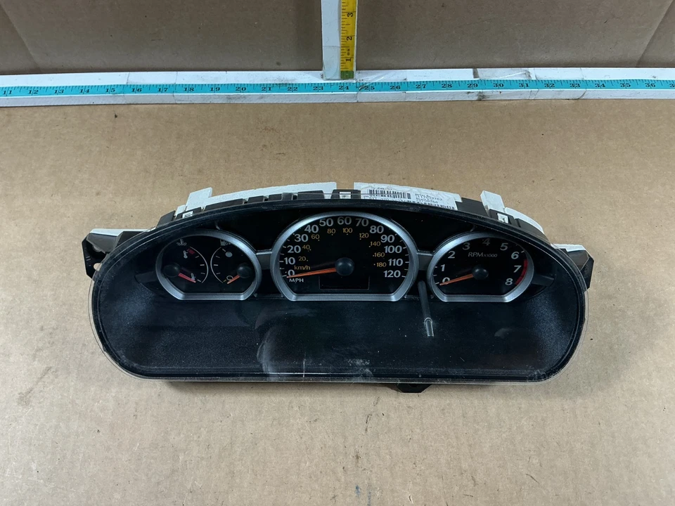 2003-2004 Saturn Ion Speedometer Instrument Cluster - Image 2 of 4