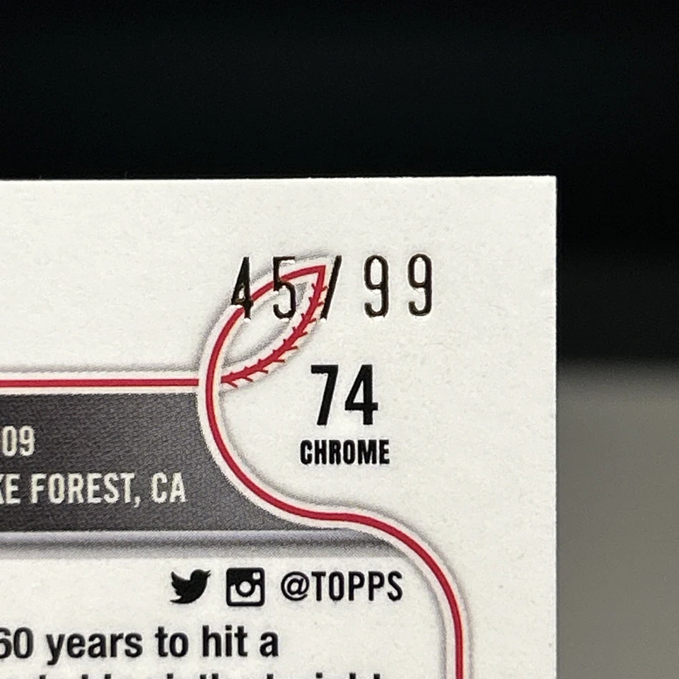 2022 Topps Chrome - Image Variation Nolan Arenado #74 Green Speckle Ref. /99 SP - Image 3 of 4