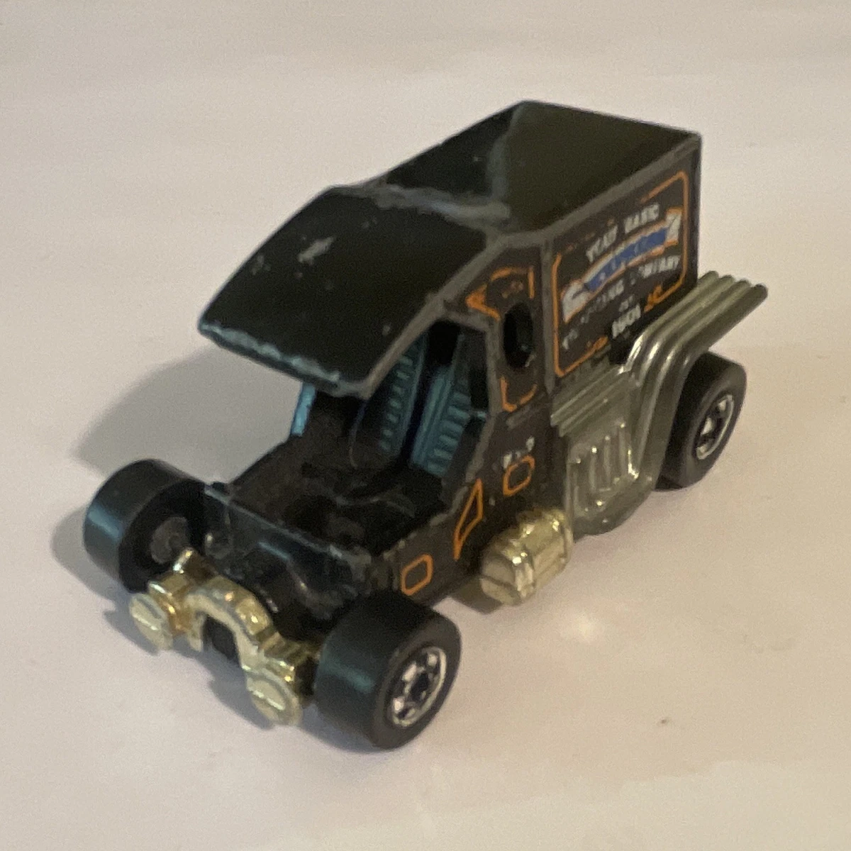 Hot Wheels 1983 Vehicle Year Vintage Manufacture Diecast Trucks