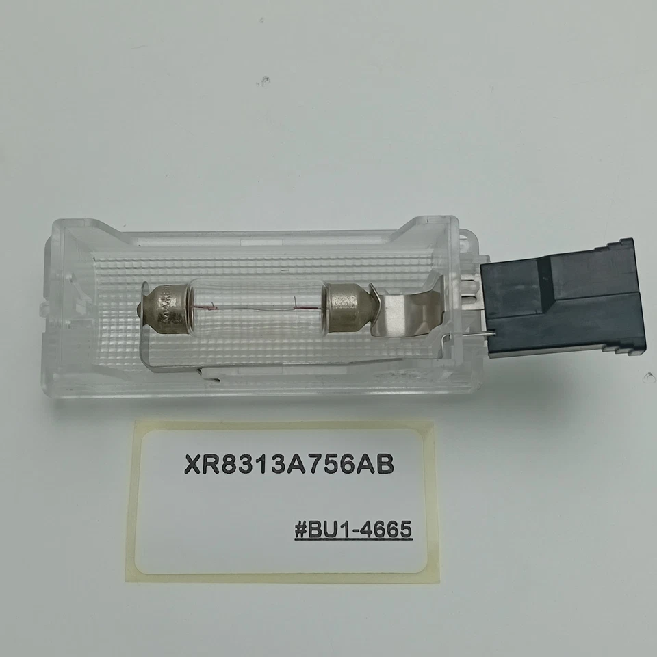 Luz de cortesía interior trasera Jaguar S-TYPE 2000-2008 XR8313A756AB Foto 2 de 4