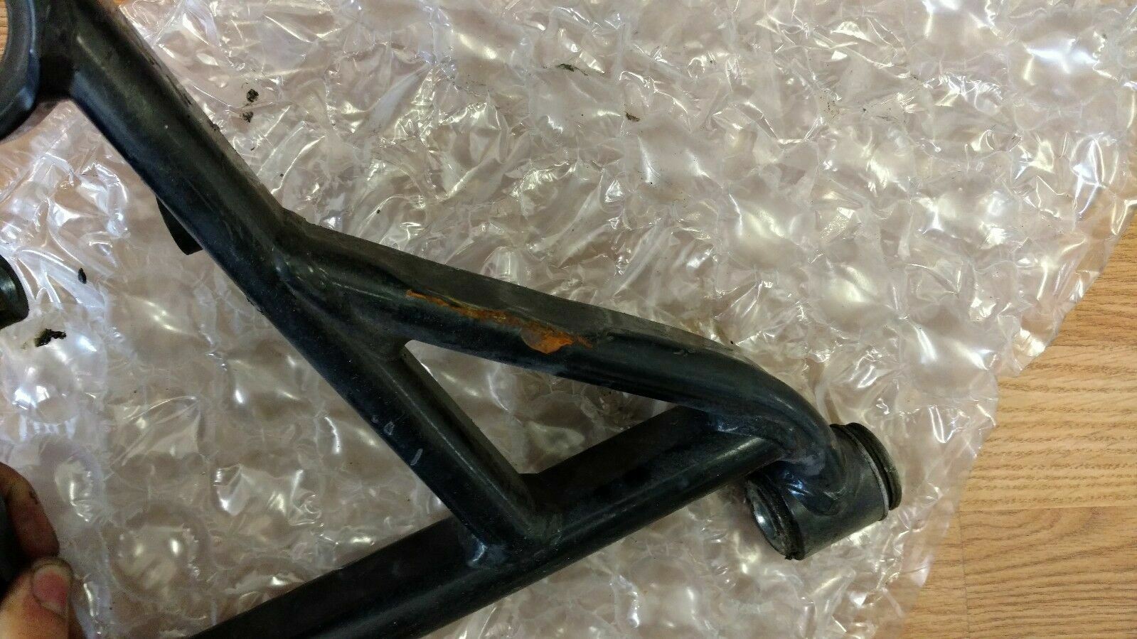 LAMBORGHINI MURCIELAGO LP640 FRONT LEFT UPPER CONTROL ARM MOUNT OEM 410407507B