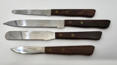 Set of 4 Serrated Knives Stainless Steel Japan Brown Wood Handle