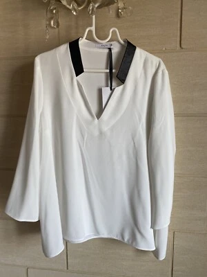 Neuf Superbe Blouse Zapa Blanche T 3 L 40 42 Col Simili Cuir Noir Décolleté V - Photo 1/4