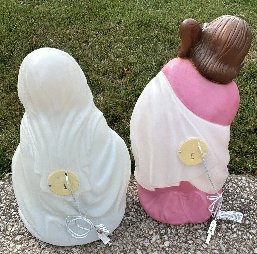 Vintage General Foam Plastics Blow Mold Nativity Set Christmas Mary