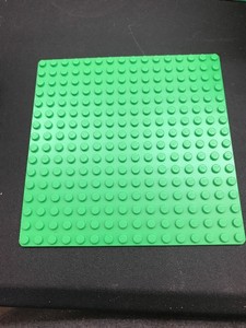 lego 16x16 baseplate
