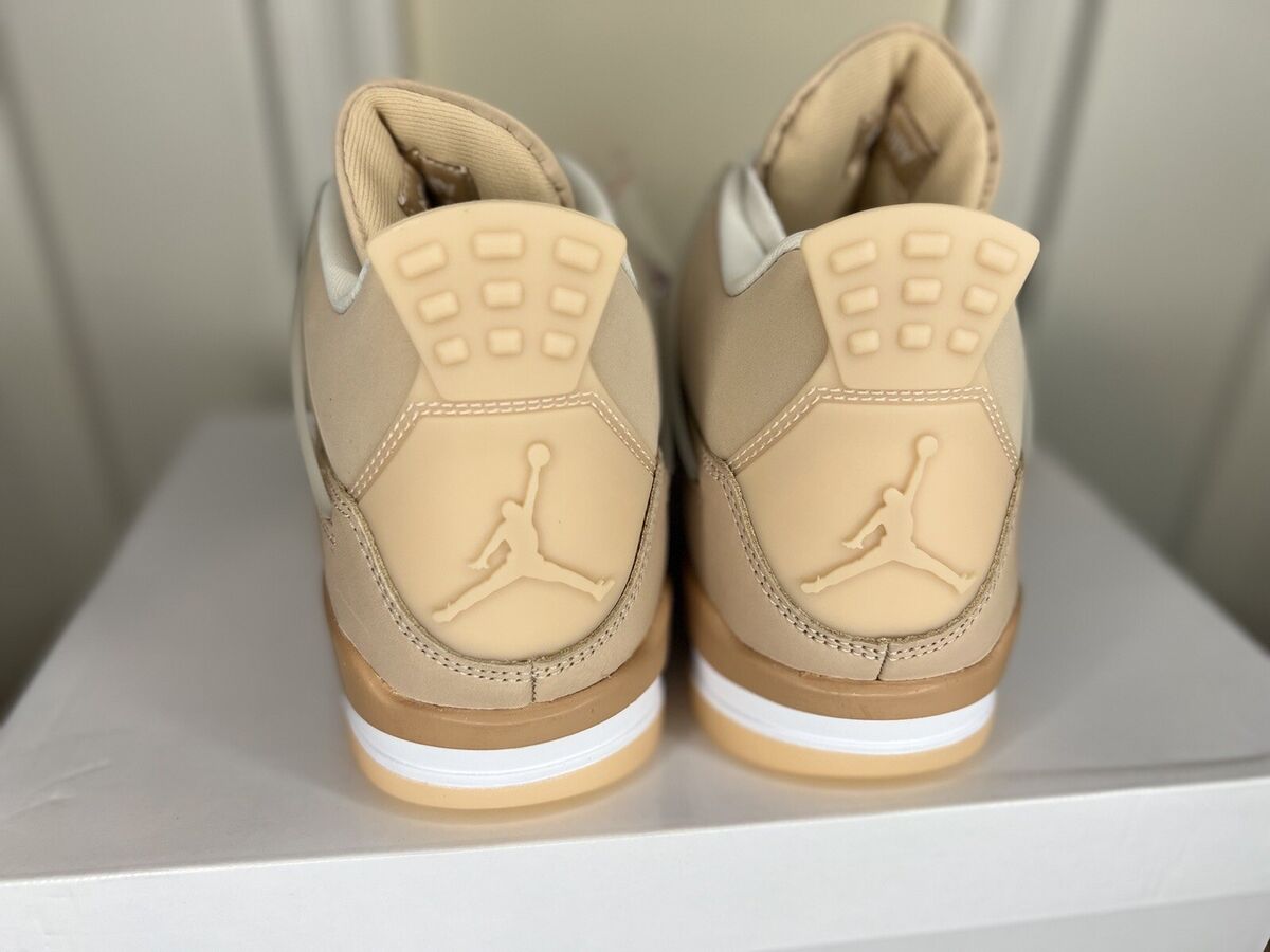 Nike Air Jordan 4 Retro Nike Air Jordan 4 Retro