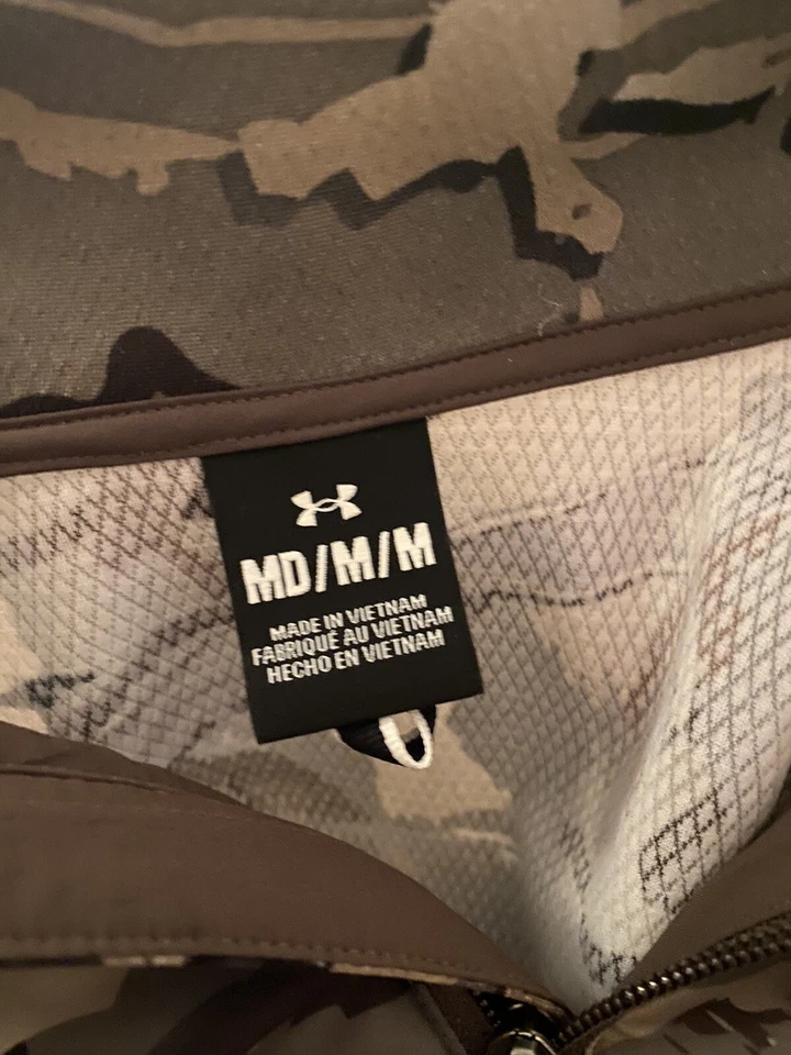 Chaqueta de camuflaje híbrida Under Armor Sprint para hombre Foto 2 de 2