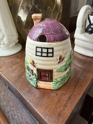 Vintage  Beehive Cottage Honey Pot Made In Japan Honeybee Wasp