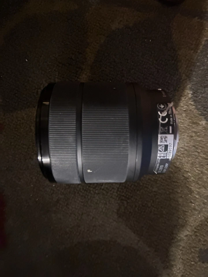 Sony E 18-55mm f/3.5-5.6 OSS Zoom Lens for Sony E Mount TESTED and works - Image 3 of 4
