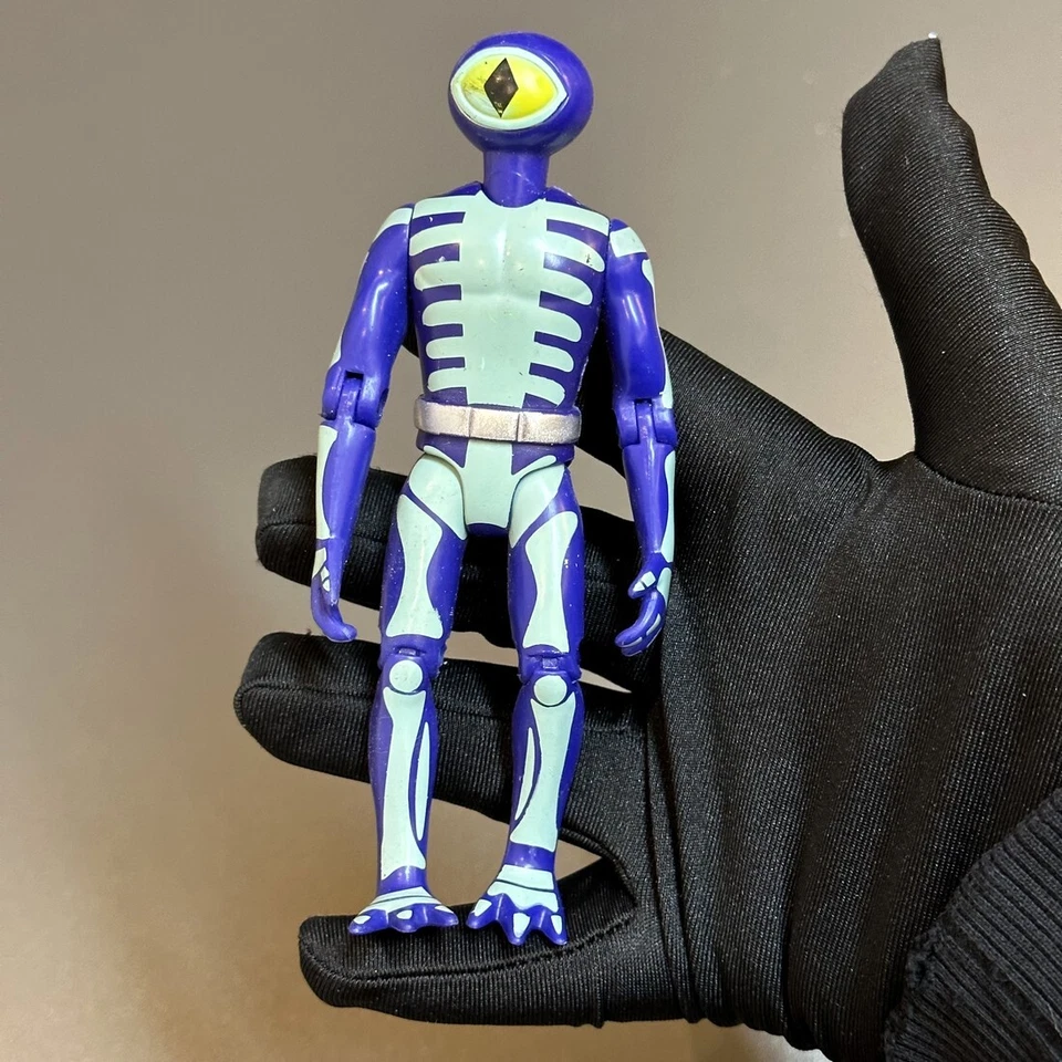 6 peças brinquedos bonecos Scooby-Doo Wolfman Drácula vampiro esqueleto homem trepadeira 5"" - Imagem 3 de 4