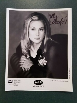 Kelly Rutherford-signed vintage photo-Pose 6 - JSA COA | eBay