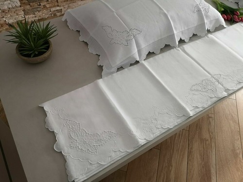 Rich sheet in pure linen with carving embroidery handmade - Picture 5 of 12