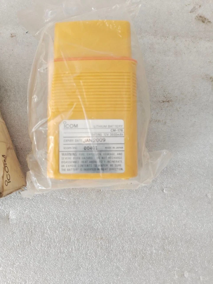 ICOM CM - 176 LITH. 12V 3600MAH 44WH LITHIUM BATTERY 00403 MADE IN JAPAN - Image 3 of 4