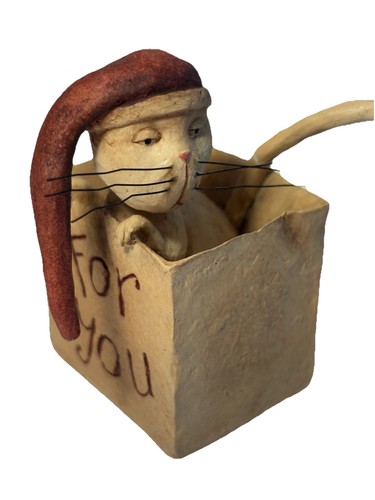 August Moon Boxed Cat Present “For You” Kitty Nodder Figurine 2004 Dan DiPaolo