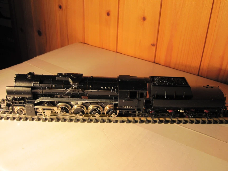 Trix Express H0, BR 42555 / Guß ganz in schwarz , prima (OE0907) - Bild 2 von 4