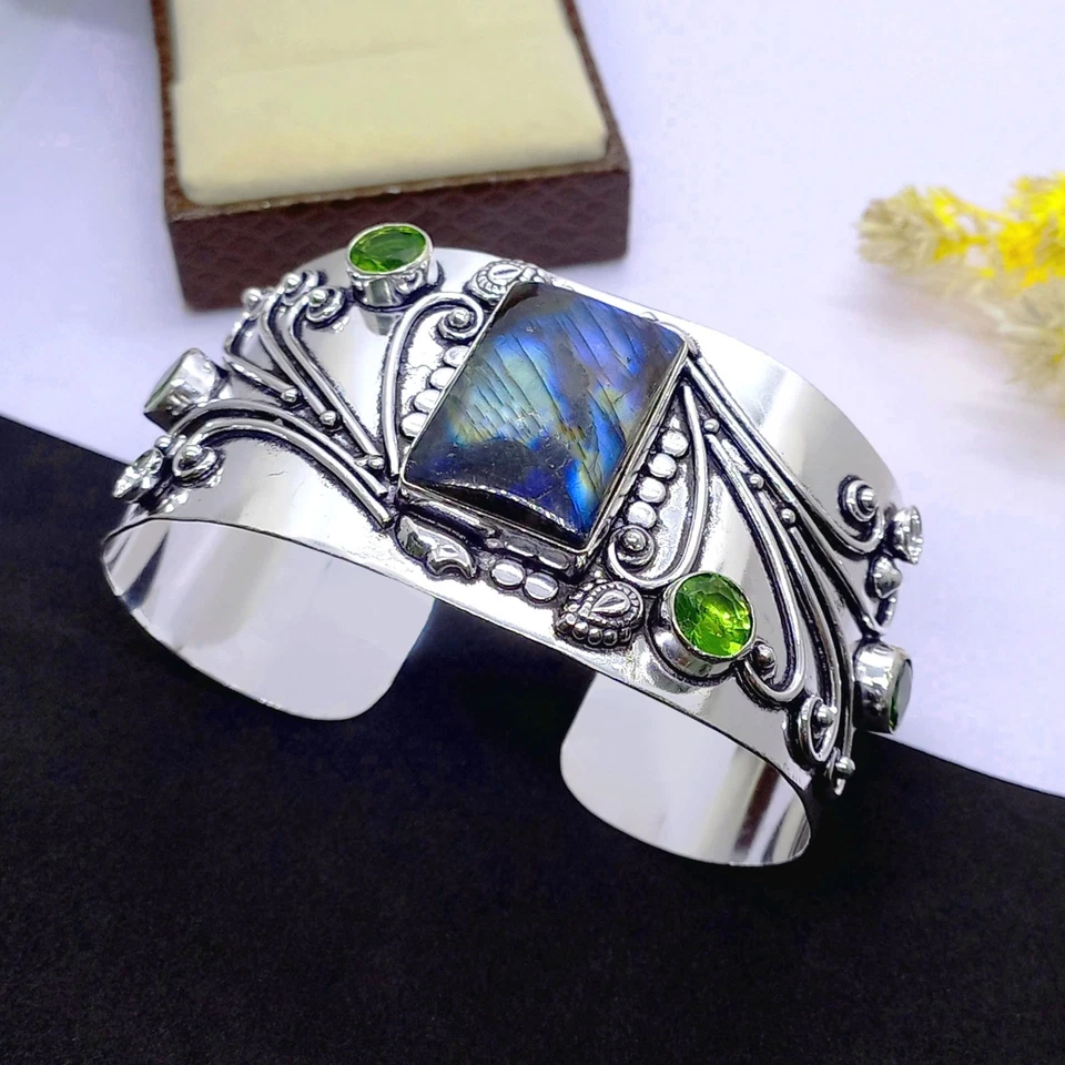 925 Sterling Silver Labradorite & Peridot Gemstone Jewelry Cuff Bracelet - Image 4 of 4