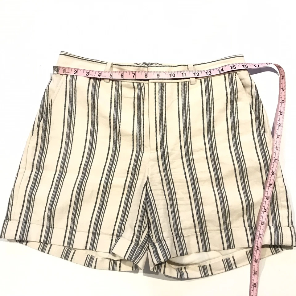 Bermuda de caminhada casual Lauren Ralph Lauren feminina tamanho 6 listra creme/preta - Imagem 4 de 4
