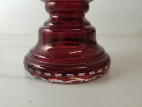 Dunkelrote geschliffene zu klare Traubenvase 12" Höhe x 5 3/4" Breite - Bild 5 von 7