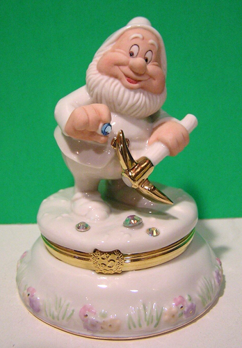 LENOX HAPPY TREASURE BOX -- -- Disney Snow White -- -- NEW in BOX with COA - 第 2/8 張圖片