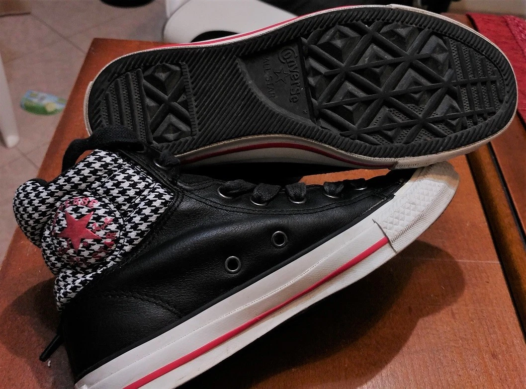 Converse nere o bianche top