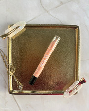 Wet n Wild USA Peachy Crush Color Icon Cream Shimmer Eye Cheek Lips Multi-Stick