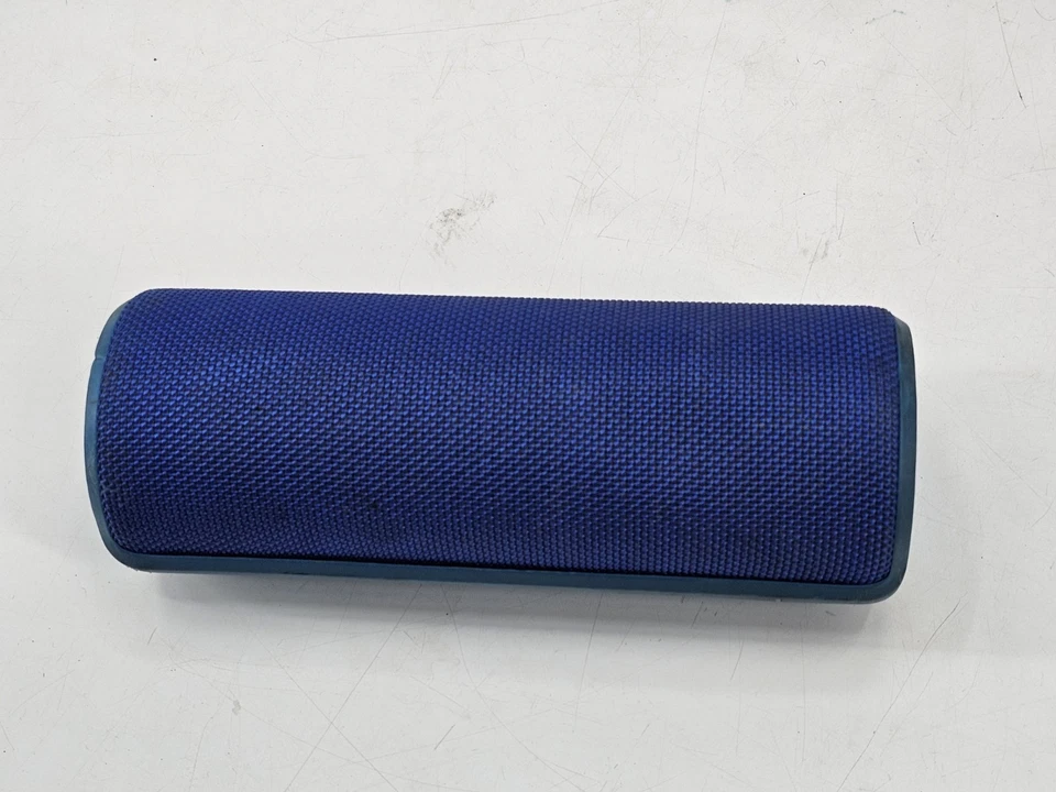 Logitech Ultimate Ears Boom 2 Wireless Bluetooth Speaker S-00151 Blue - Image 2 of 4