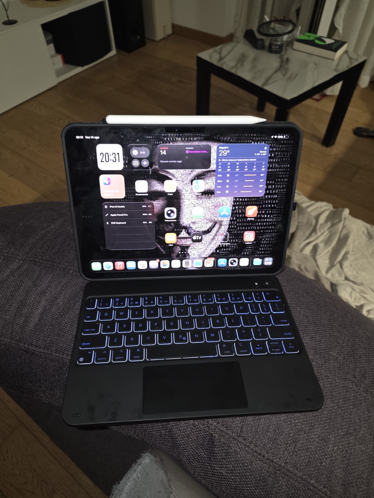 Apple iPad Pro 11" Wi‑Fi 256GB Nero con Apple Pencil, tastiera, scatola