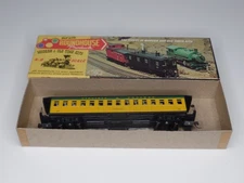 Roundhouse HO Scale 1:87 #5007 Virginia & Truckee 50' Passenger Car Gold Hill 19