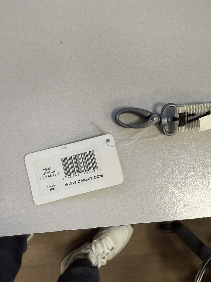 Oakley Stretch Lanyard 2.0 никель - Изображение 2 из 2
