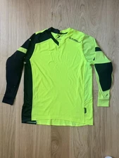 Storelli Mens BodyShield Neon Green Soccer Goalkeeper Jersey Men Small Pre Owned
