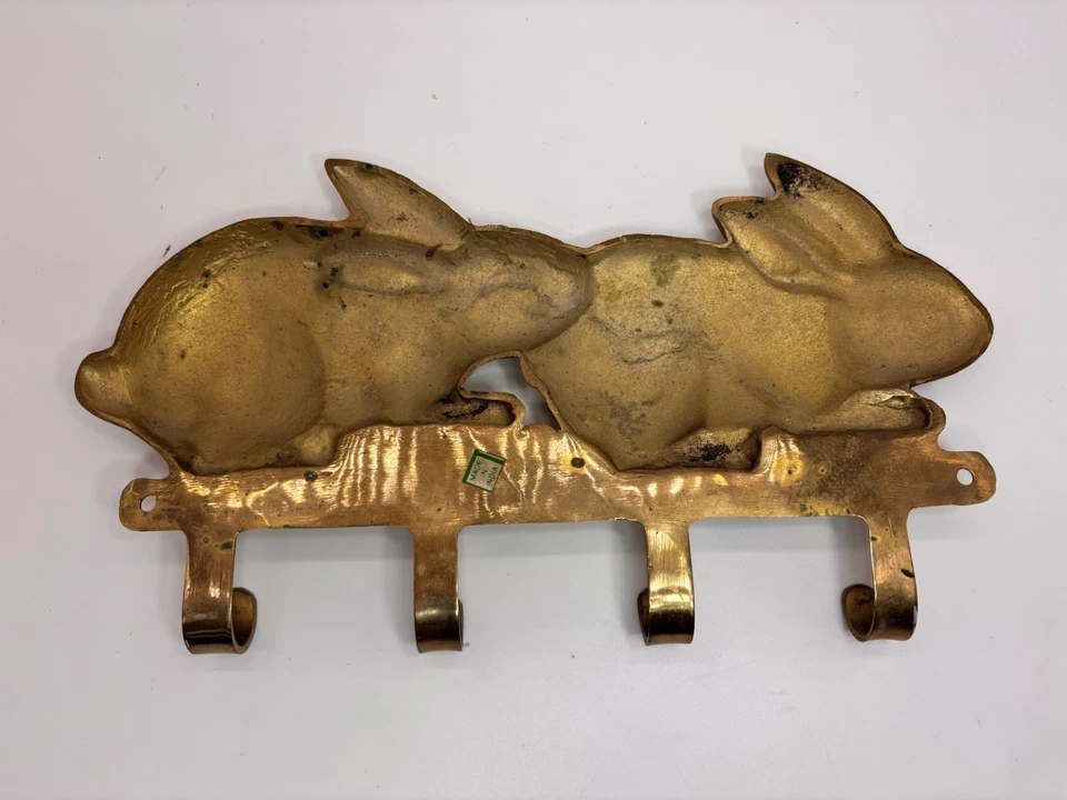 "Llavero vintage colgante de pared de conejo de latón 4 ganchos de 11"" de largo" Foto 3 de 4