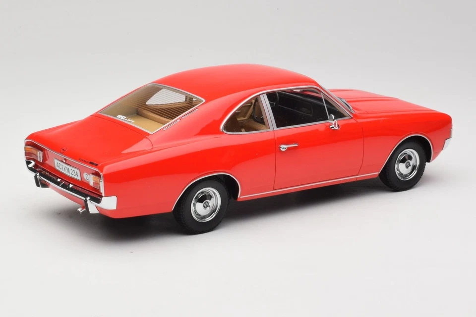 107047020 Opel Rekord C Coupe Red Minichamps 1/18 - Image 2 of 4
