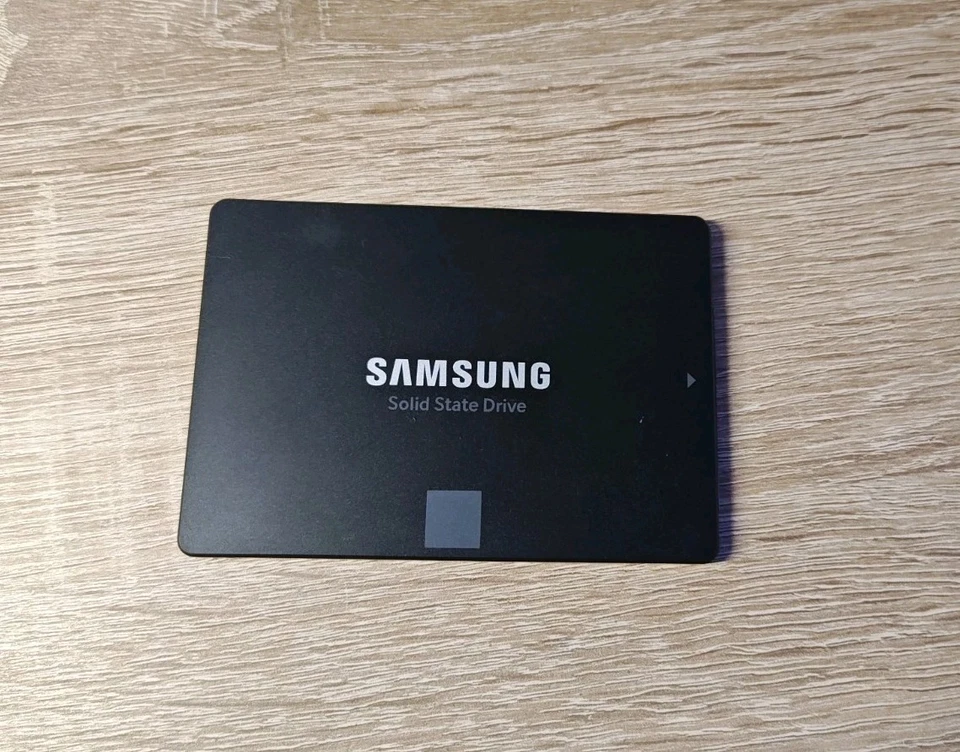 Samsung 850EVO 250GB SSD mit Windows 11 Pro! - Festplatte 2,5" Zoll | Laptop Fit - Bild 3 von 3