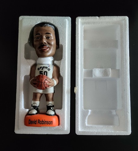 David Robinson San Antonio Spurs 1994 SAM Bobblehead Home Uniform MINT HOF - Picture 7 of 8