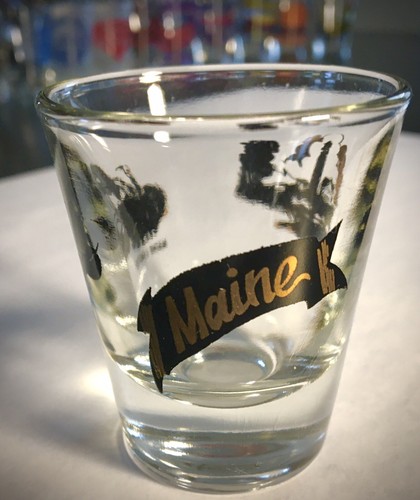 Maine Shot Glass • Lighthouse & Lobster Image • Gold & Black Colors - Picture 3 of 9