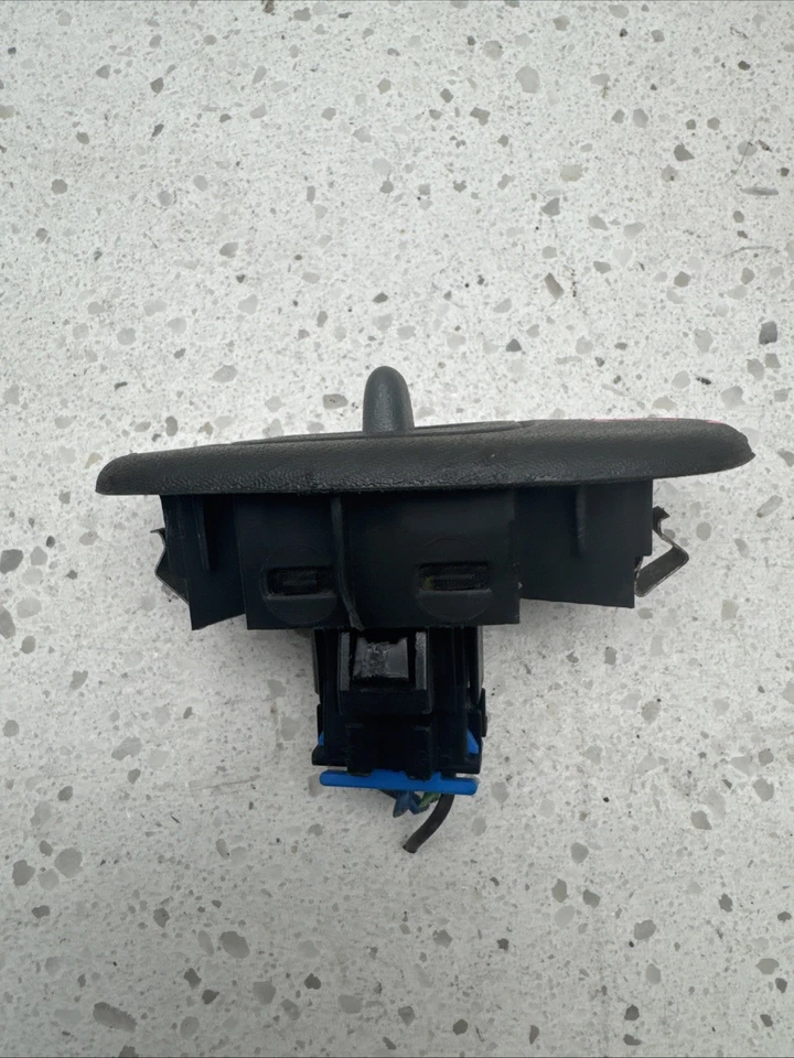 GM 99-04 PONTIAC GRAND AM REAR DOOR WINDOW SWITCH PANEL Left Driver B522-10 - Image 2 of 4